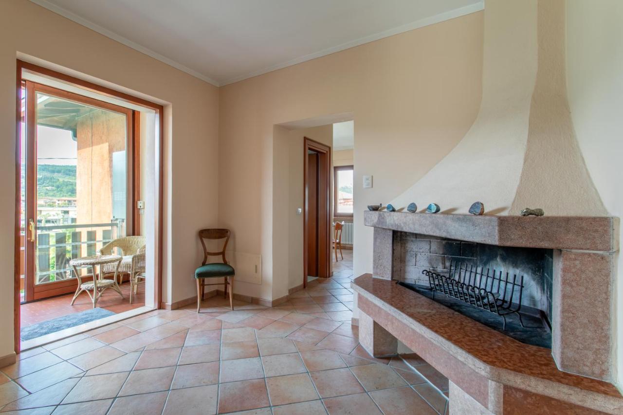 Family Home - Garda 3 Bedrooms Apartment ภายนอก รูปภาพ
