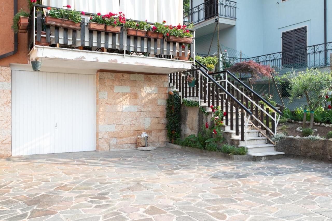 Family Home - Garda 3 Bedrooms Apartment ภายนอก รูปภาพ